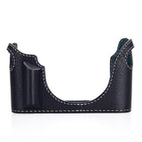 ARTE DI MANO AVENTINO HALF CASE FOR LEICA M/M-P (TYP 240) - MINERVA BLACK WITH WHITE STITCHING